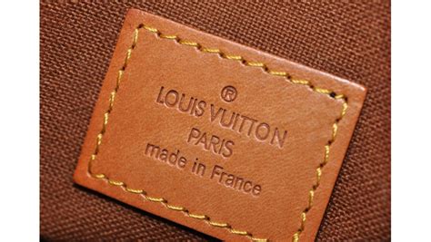 etiqueta louis vuitton original ropa|Cómo saber si ese Louis Vuitton es Autentico y .